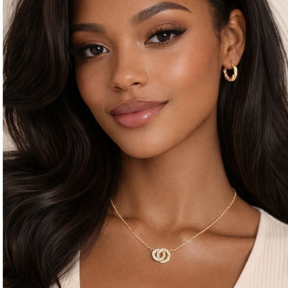 Coach Interlocking Open Circle Necklace Gold Tone Pave Crystal Logo F54517